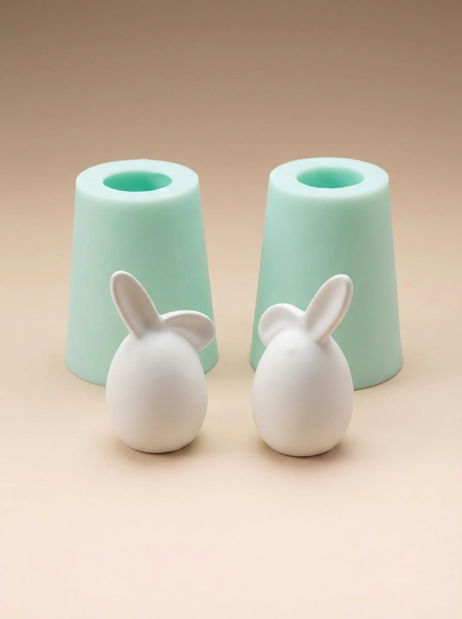 Tavşan Kulaklı Dekoratif Yumurta Silikon Kalıp